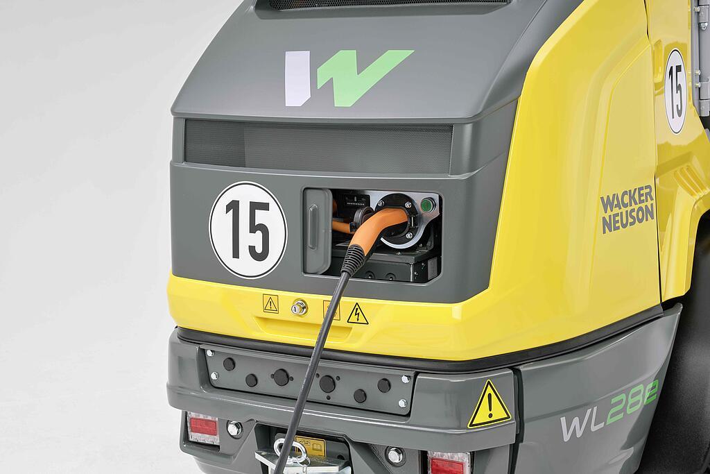 loading of a wheel loader WL28e